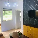 度假居 Mazury - Wypoczynkowe Nad Samym Jeziorem *
