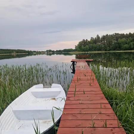 Semesterbostad Mazury - Wypoczynkowe Nad Samym Jeziorem
